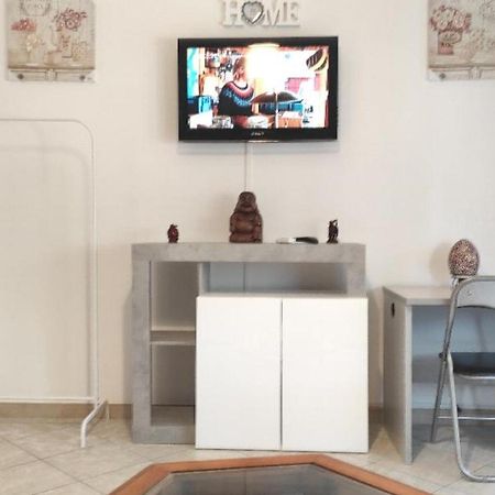 מלון לידו די אוסטיה Casa Gio מראה חיצוני תמונה